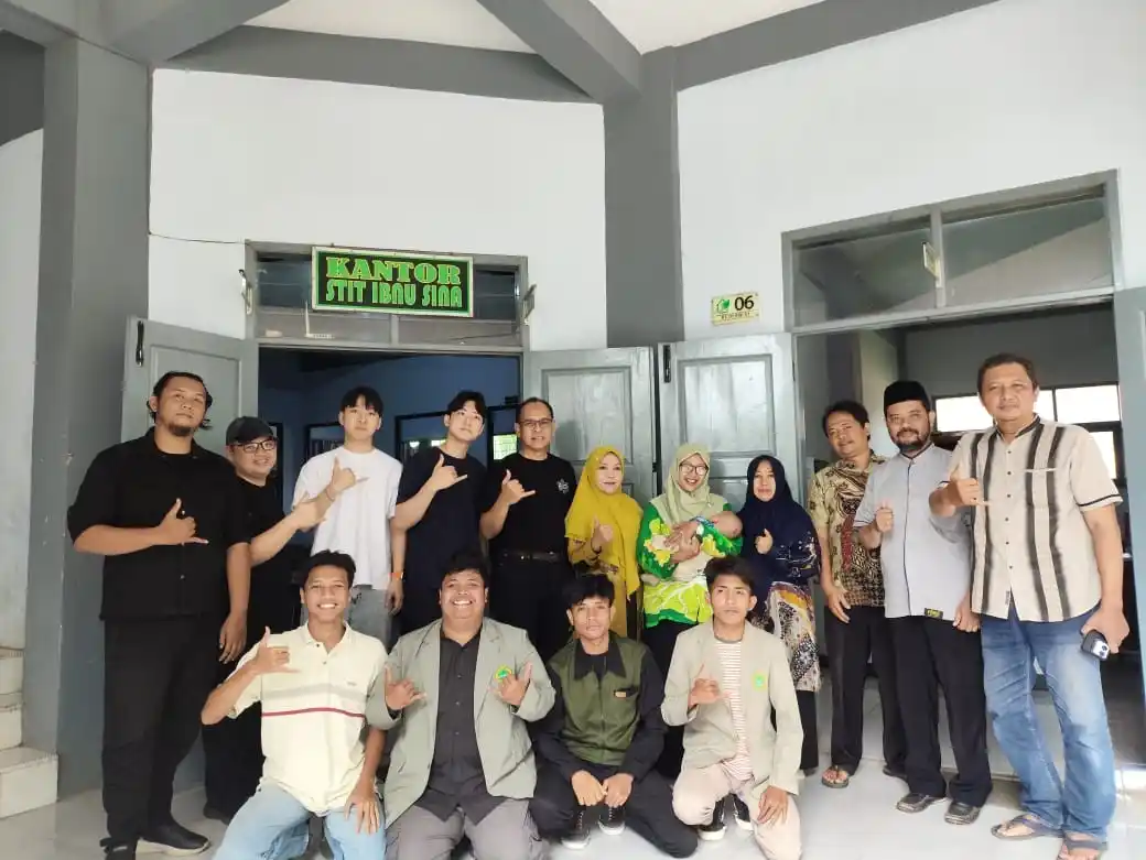 UJI COBA IMPLEMENTASI TEKNOLOGI BLOCKCHAIN DI STIT IBNU SINA MALANG BERSAMA INDONESIA BLOCKCHAIN CENTER (IBC)