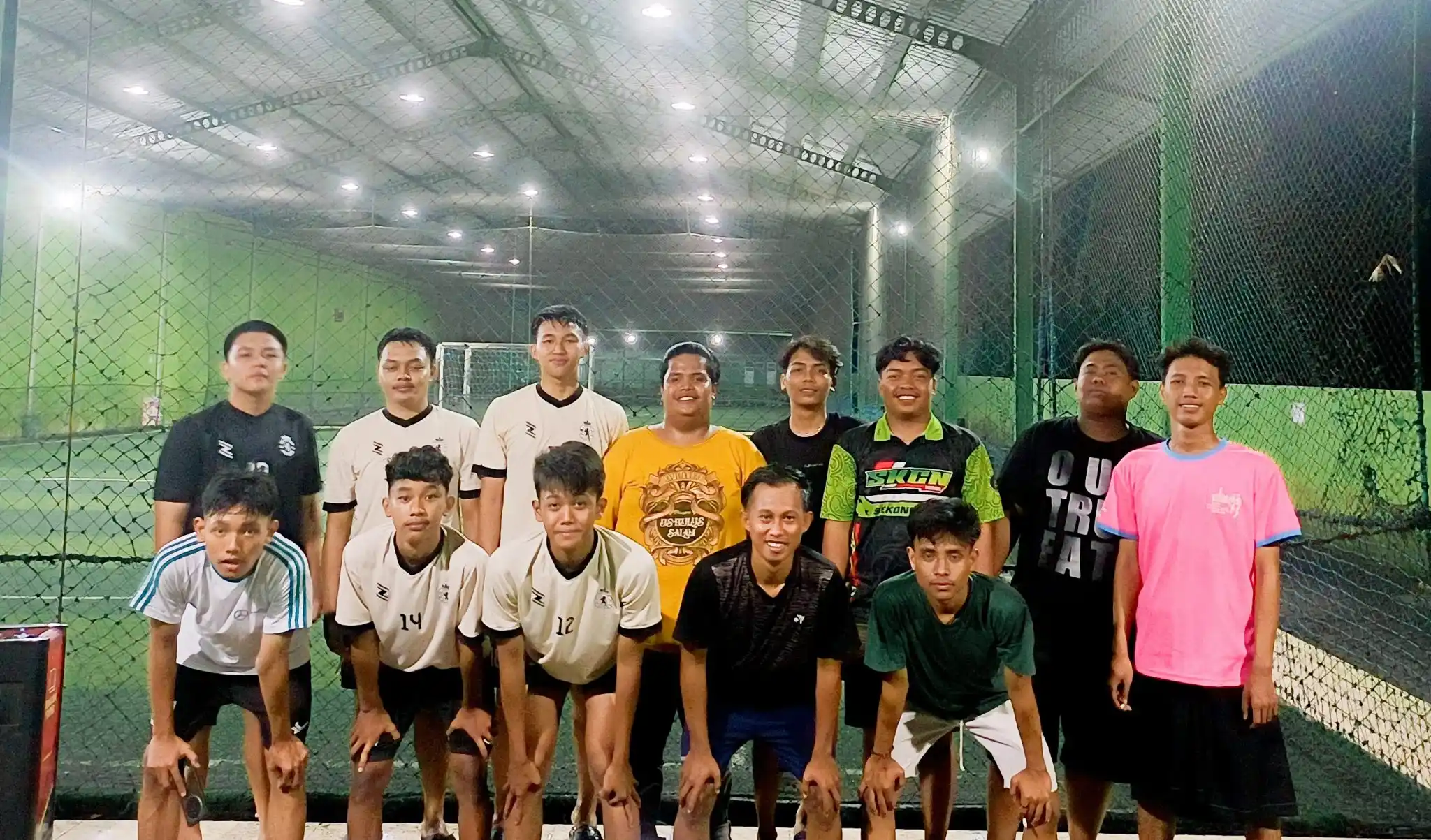 UKM Futsal STIT Ibnu Sina Gelar Laga Persahabatan Bersama Alumni SMP 2 Pakisaji