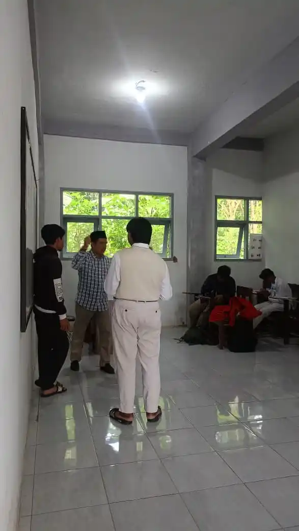 Mahasiswa PBA STIT Ibnu Sina Malang Tampilkan Drama Bahasa Arab Kemenangan Iblis