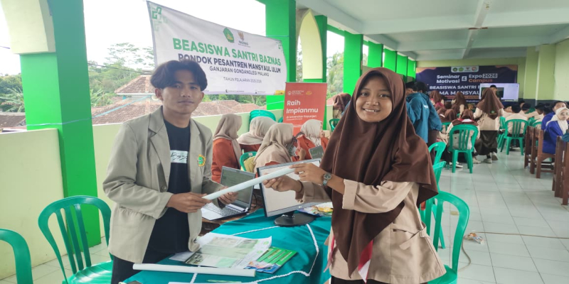 Sosialisasi kampus STIT Ibnu SIna di MA Mansyaul Ulum Gondanglegi