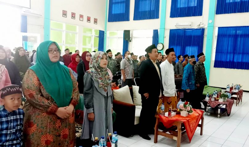 Civitas Pesantren Rakyat Ikuti Seminar Nasional Pendidikan STIT Ibnu Sina